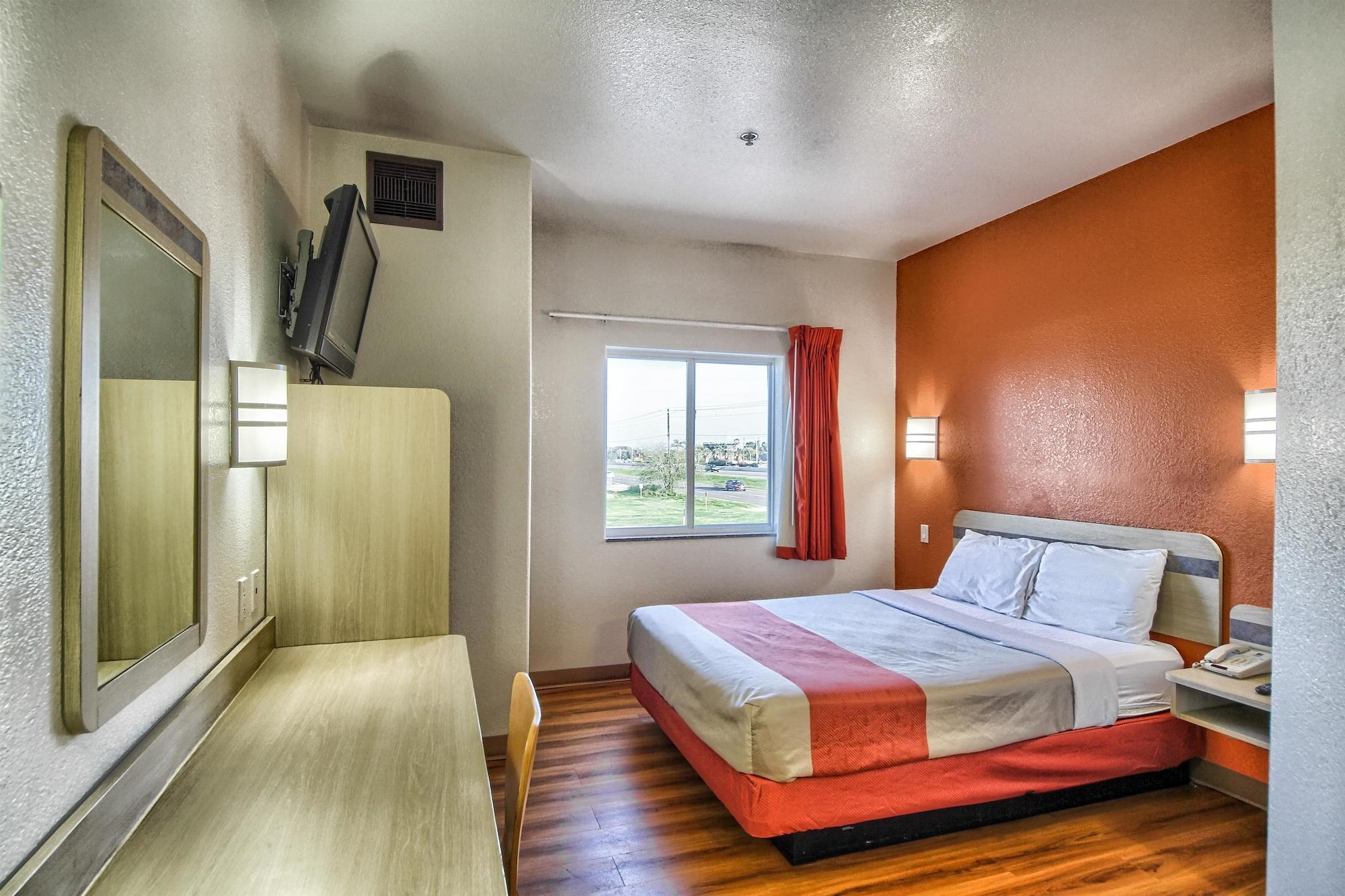 Motel 6-Mission, Tx Kültér fotó