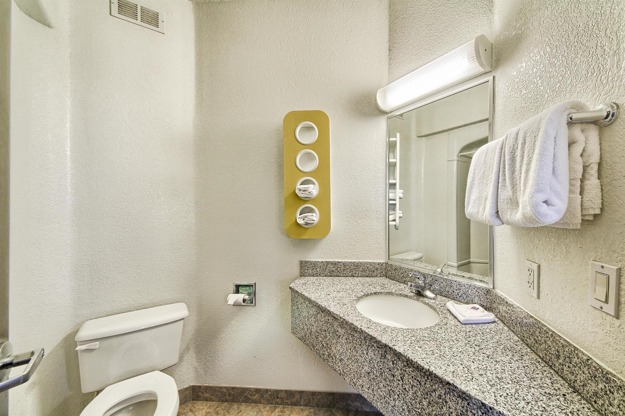 Motel 6-Mission, Tx Kültér fotó
