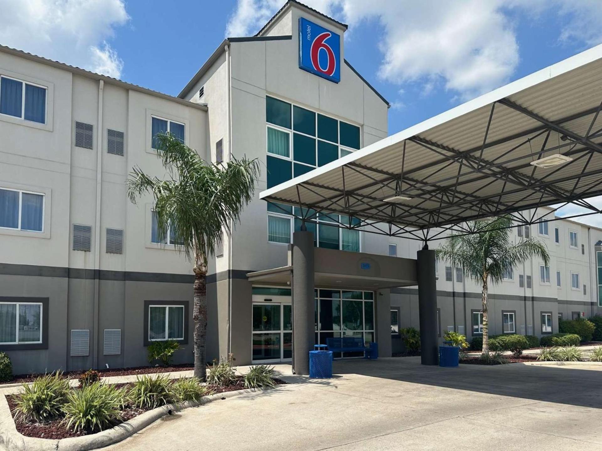 Motel 6-Mission, Tx Kültér fotó